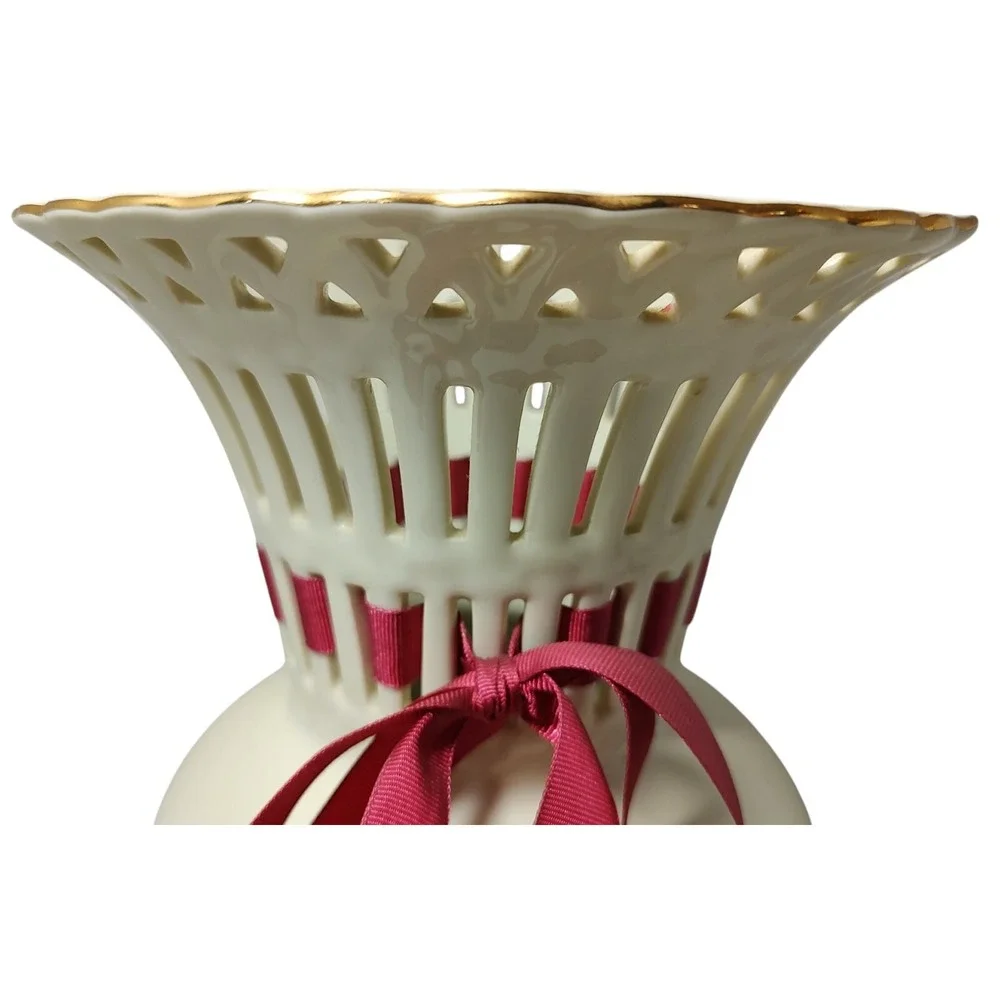 Formalities by Baum Bros Vase Reticulated Rose 1980s Vintage‎ 9.5 Inches